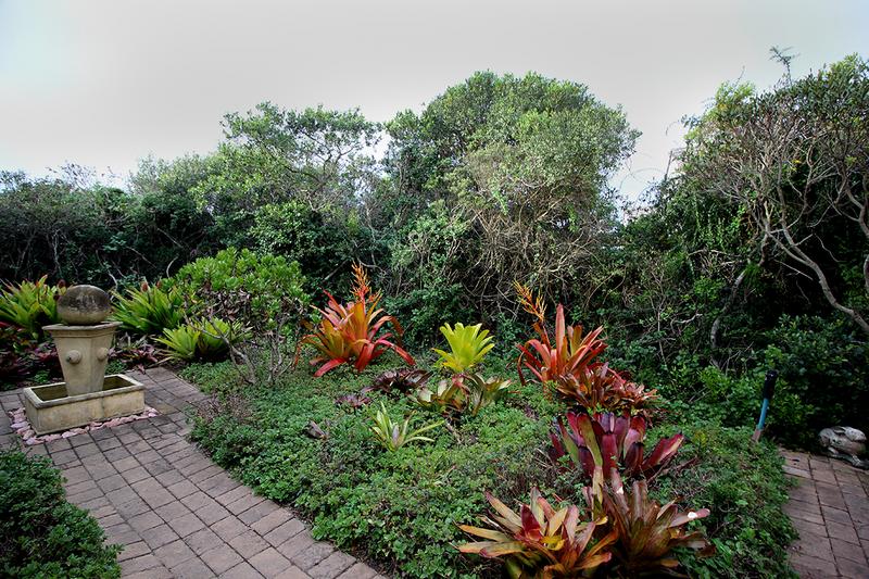 5 Bedroom Property for Sale in Village On Sea Western Cape